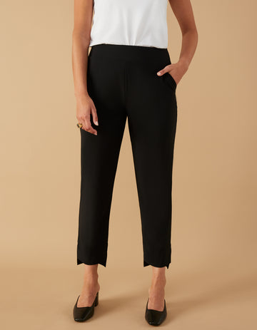 25 Best Dress Pants For Women To Work and Play - Parade: Entertainment,  Recipes, Health, Life, Holidays