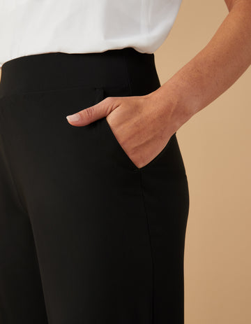 Buy Black Straight Fit Casual Trousers Online - W for Woman
